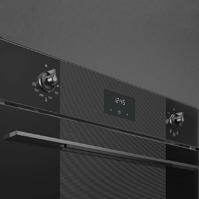 Smeg SF6100VB3RU.9